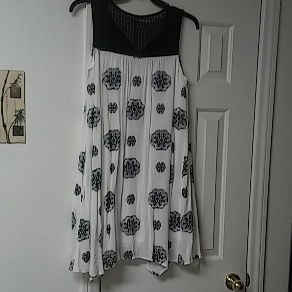 DRESS - Picture 4 of 4